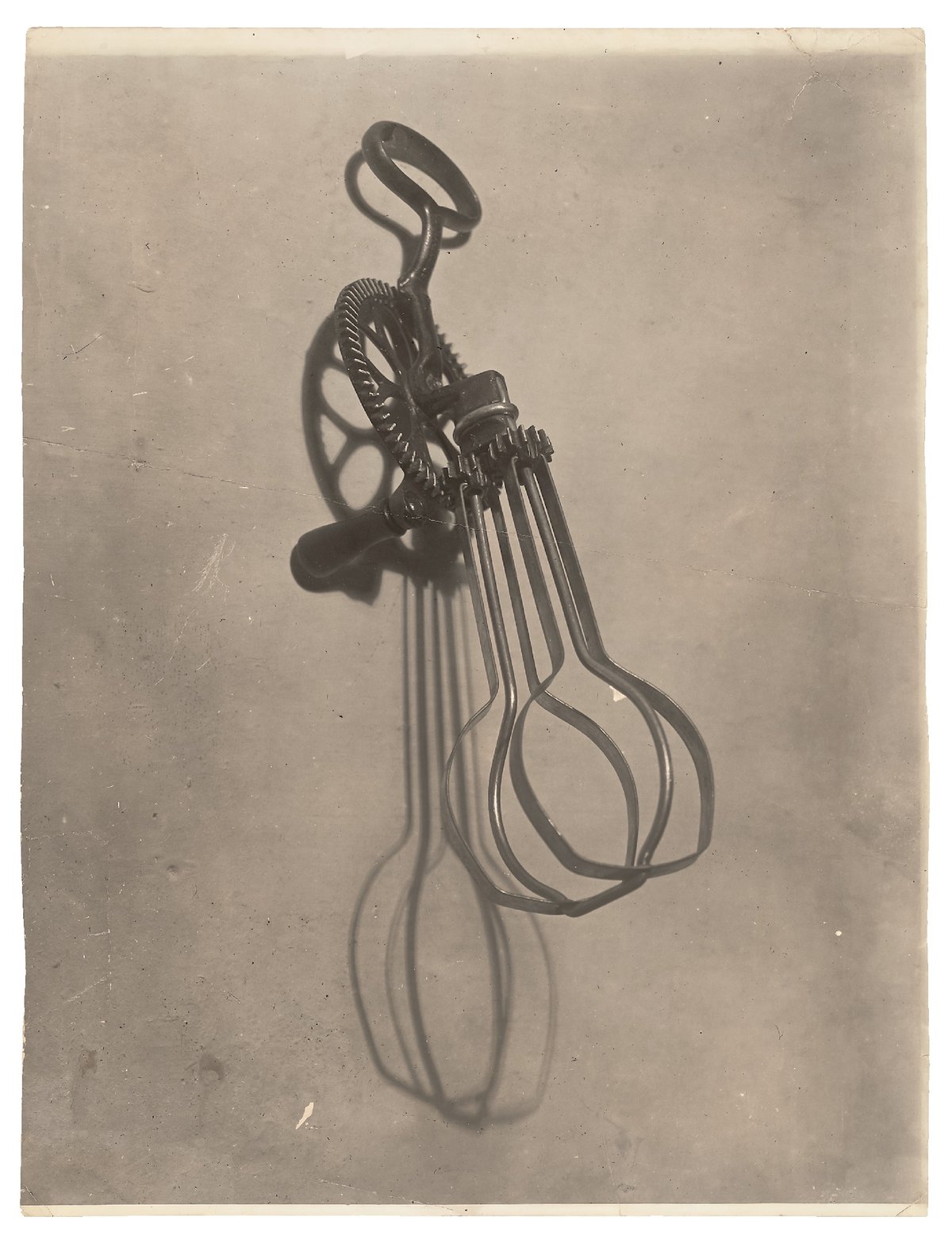 Man Ray, L’homme (Man), 1918-20 The Metropolitan Museum of Art, Courtesy of The Bluff Collection, photo by Ben Blackwell. © Man Ray 2015 Trust / Artists Rights Society (ARS), NY / ADAGP, Paris 2025