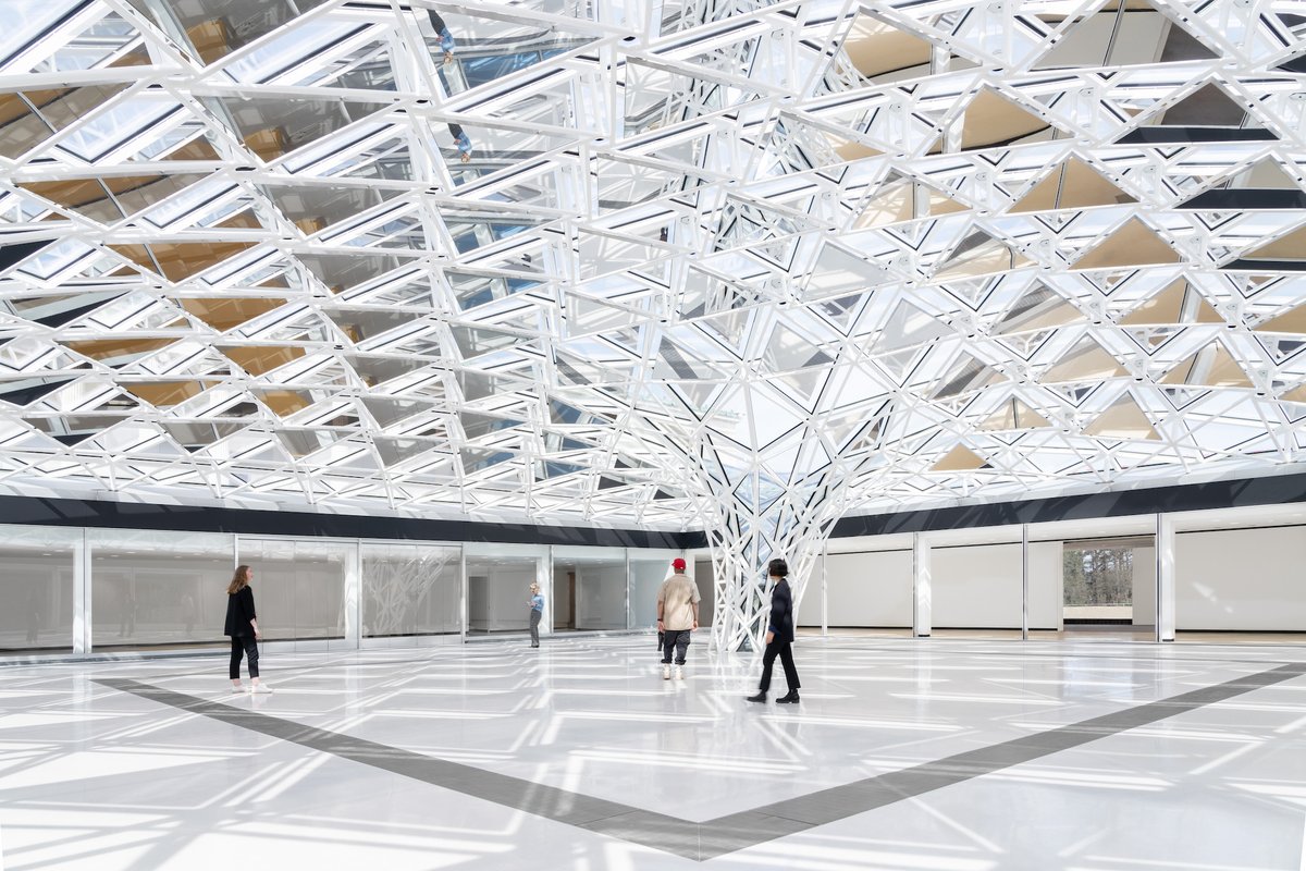 The Buffalo AKG Art Museum's Ralph Wilson Town Square with Common Sky (2022) by Olafur Eliasson and Sebastian Behmann of Studio Other Spaces Marco Cappelletti