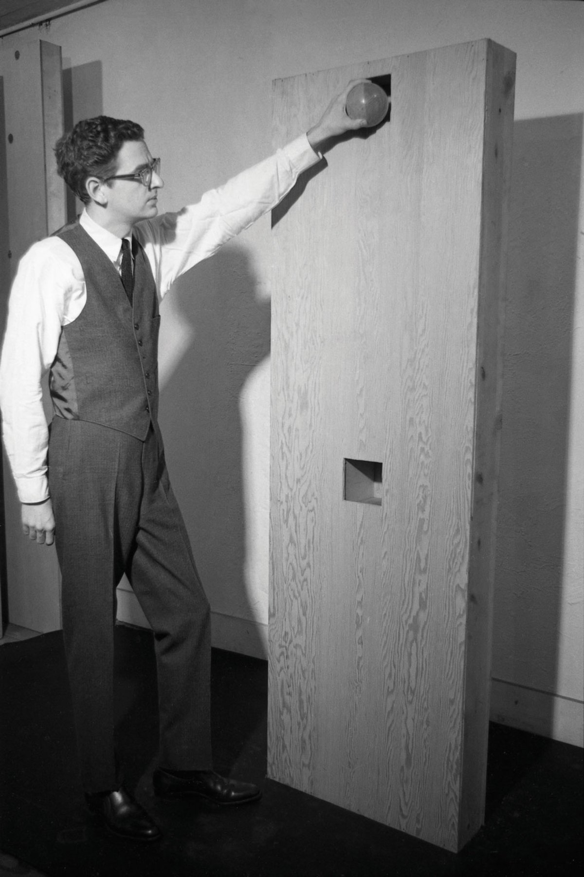 Walter De Maria pictured with Ball Drop (1961) in his Bond Street studio, New York. Courtesy the Estate of Walter De Maria.