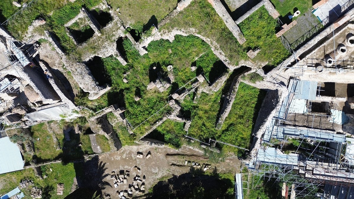 An overview of the Insula Meridionalis, the southernmost neighborhood of Pompeii, where the discoveries were made
Courtesy of Parco Archeologico di Pompei