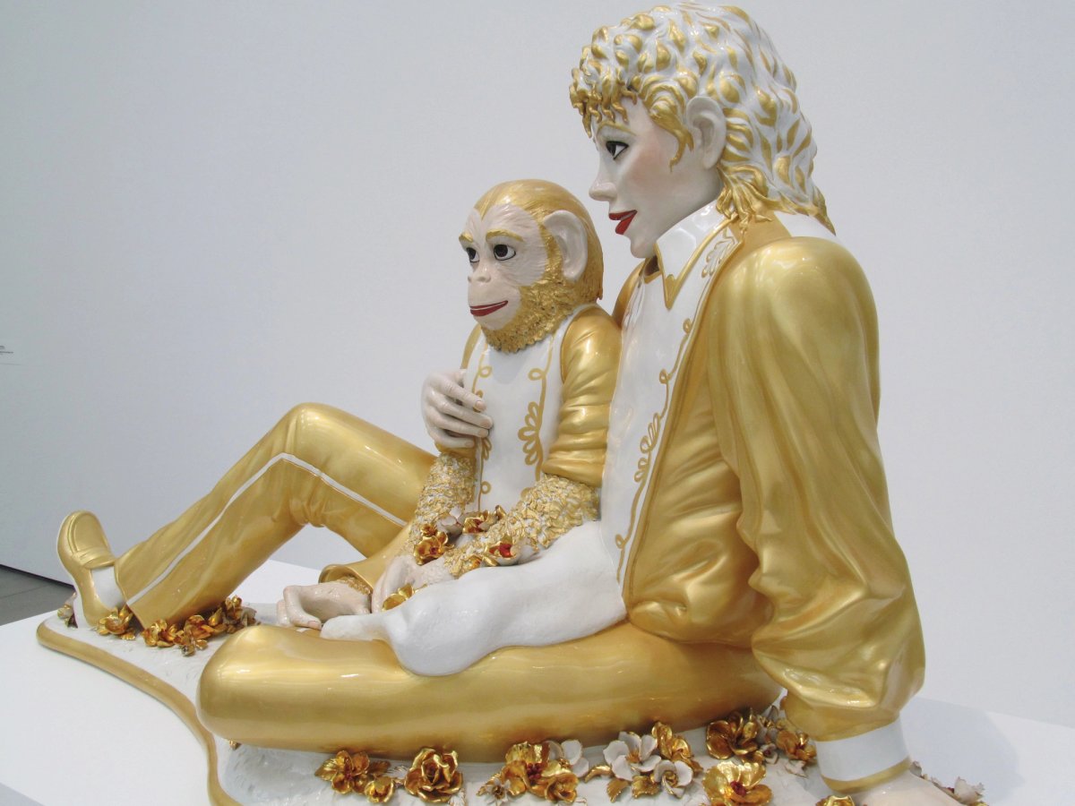 Monkey business: Michael Jackson and Bubbles, which Jeff Koons created in 1988, is having its first outing to Hong Kong Rob Corder/Flickr