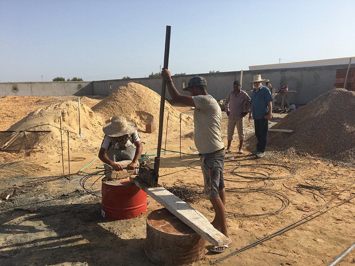 Construction of Jardin Afrique Courtesy Rachid Koraichi