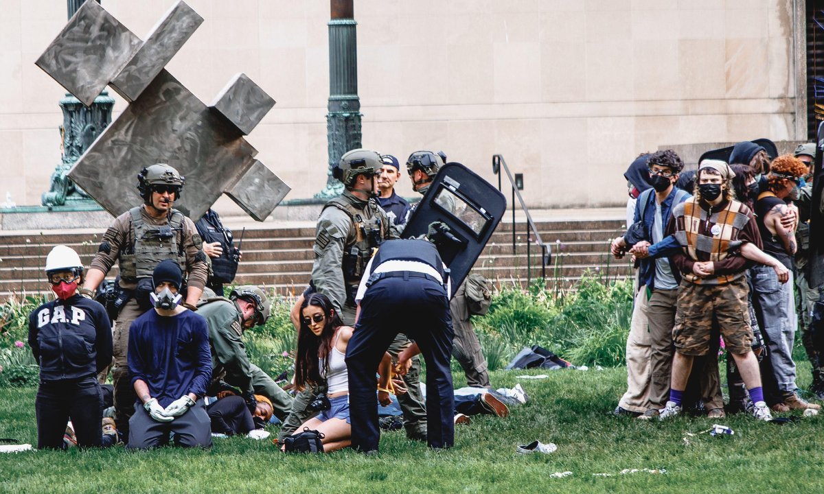 Students arrested at School of the Art Institute of Chicago and Fashion Institute of Technology amid crackdown on Palestinian solidarity encampments Students arrested at School of the Art Institute of Chicago and Fashion Institute of Technology amid crackdown on Palestinian solidarity encampments