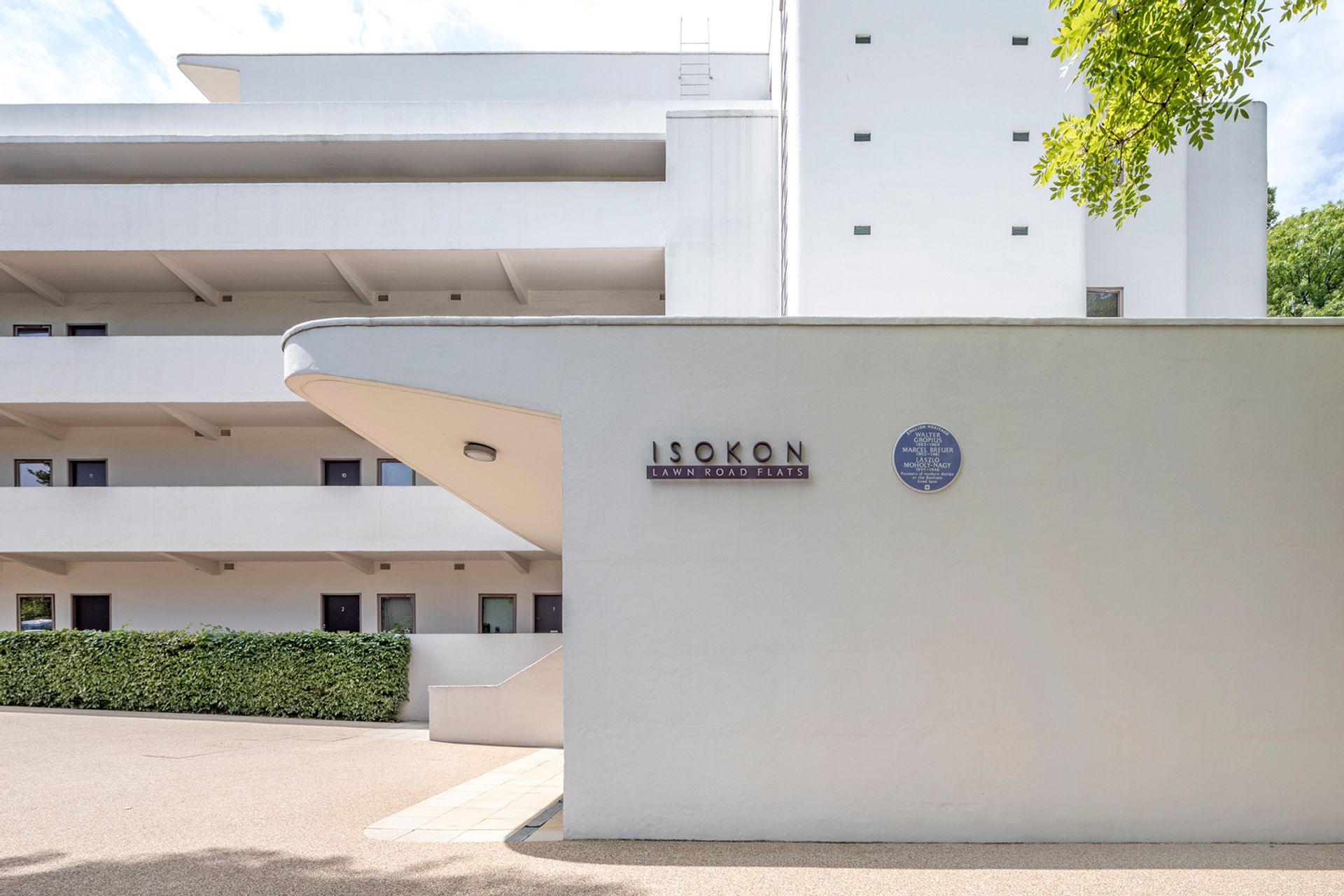 The Isokon building in north London with its new blue plaque English Heritage