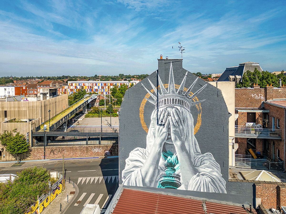 See no evil: Judith de Leeuw’s mural of the Statue of Liberty in Roubaix, France

Hemis/Alamy Stock Photo