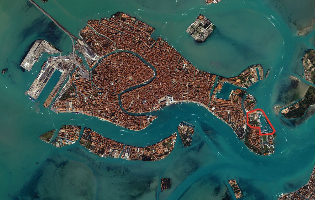 The former dockyard for the vaporetti (outlined in red) was promised to be converted into social housing but it will now be a luxury development