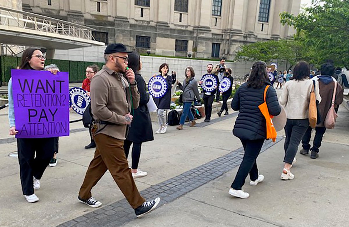 Members of the Brooklyn Museum union rally outside its annual fundraising gala on 25 April 2023 Anni Irish
