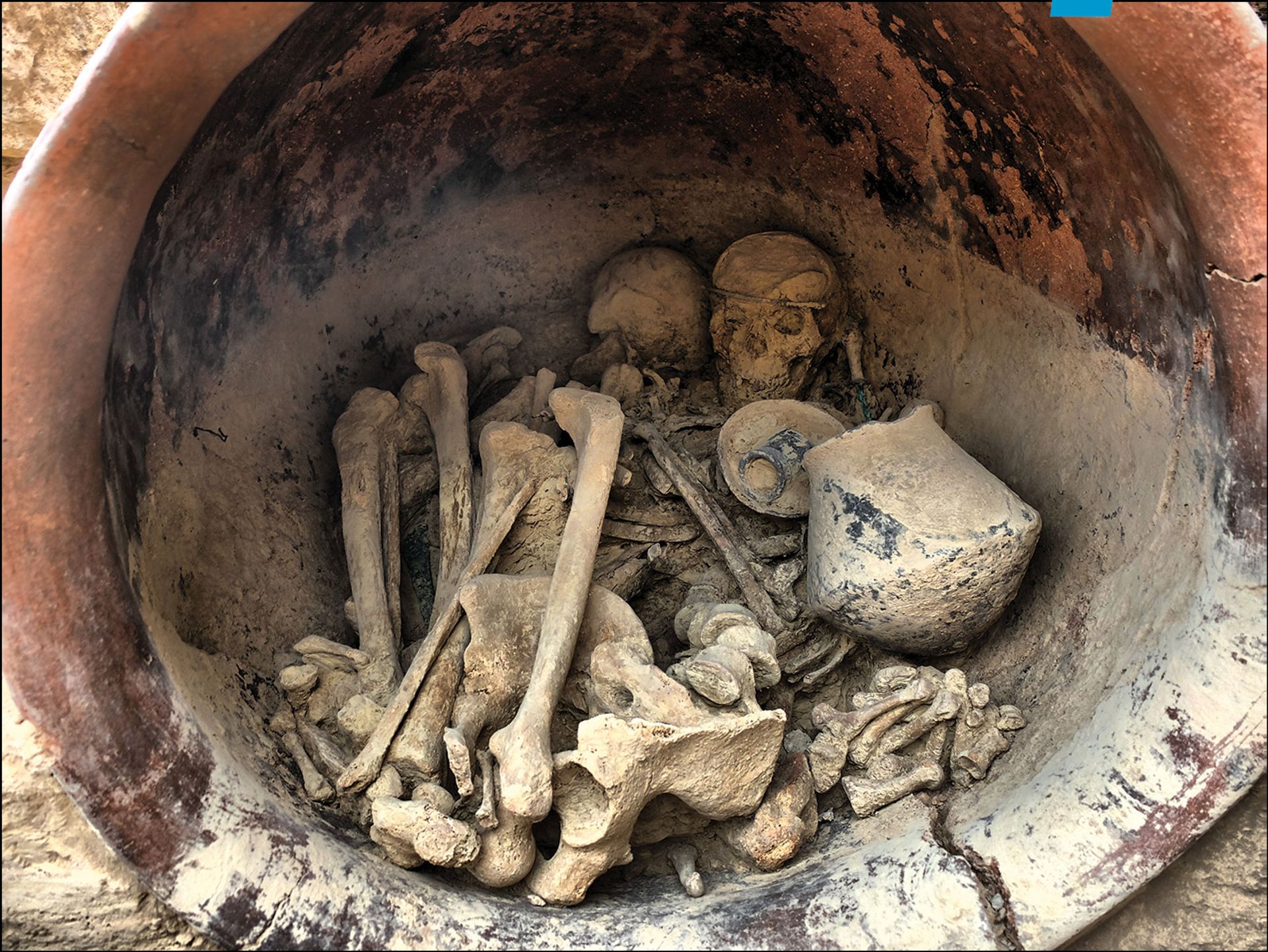 The majority of the grave’s objects, and particularly those of silver, were found with the woman, including a rare silver diadem, still worn on her head Photo: Arqueoecologia Social Mediterrània Research Group, Universitat Autònoma de Barcelona
