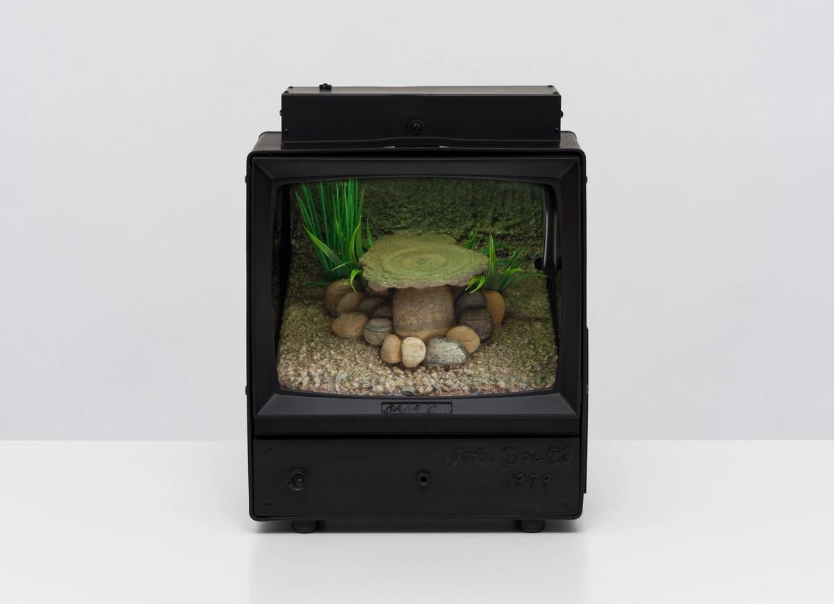 Carl Cheng, Alternative TV, 1974-2016 Courtesy of the artist and Philip Martin Gallery