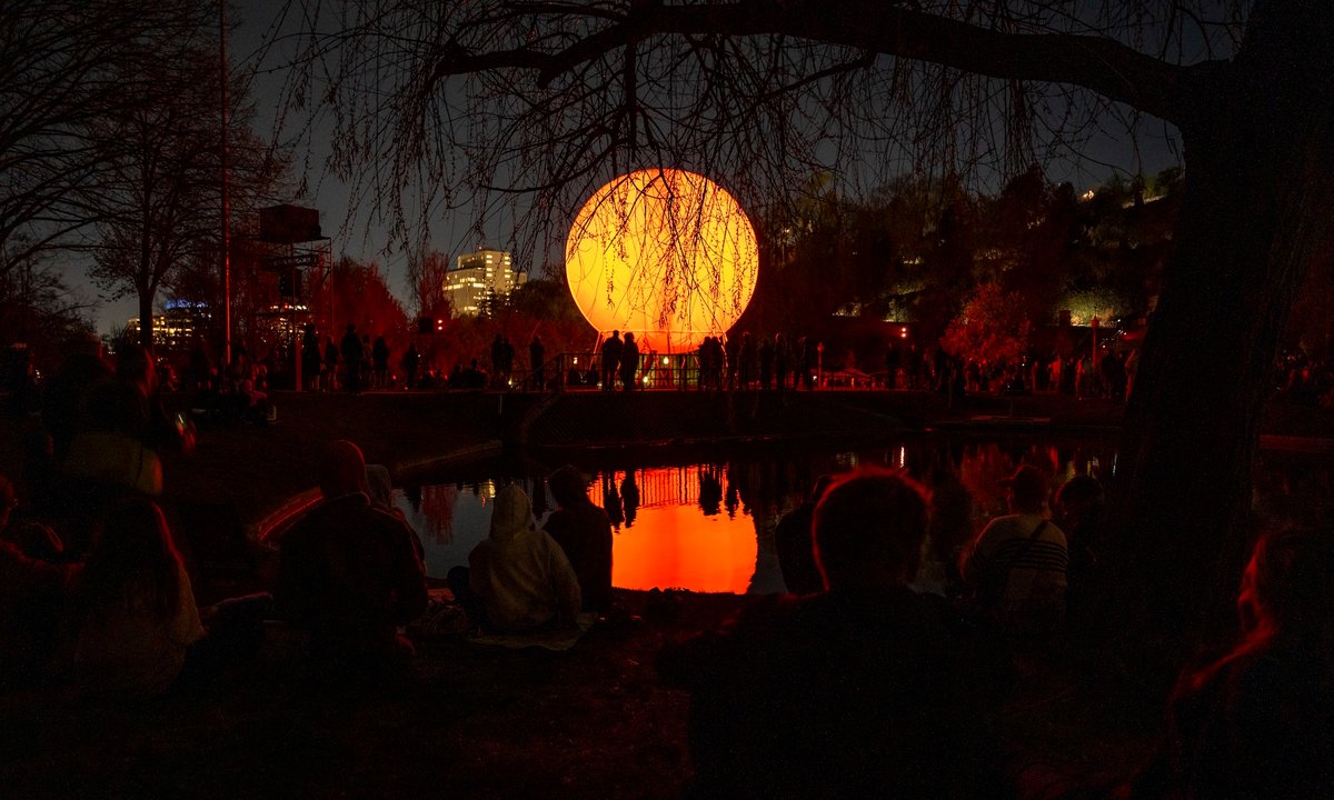 Olafur Eliasson stages public wake for the Great Salt Lake in Utah – The Art Newspaper Olafur Eliasson stages public wake for the Great Salt Lake in Utah – The Art Newspaper