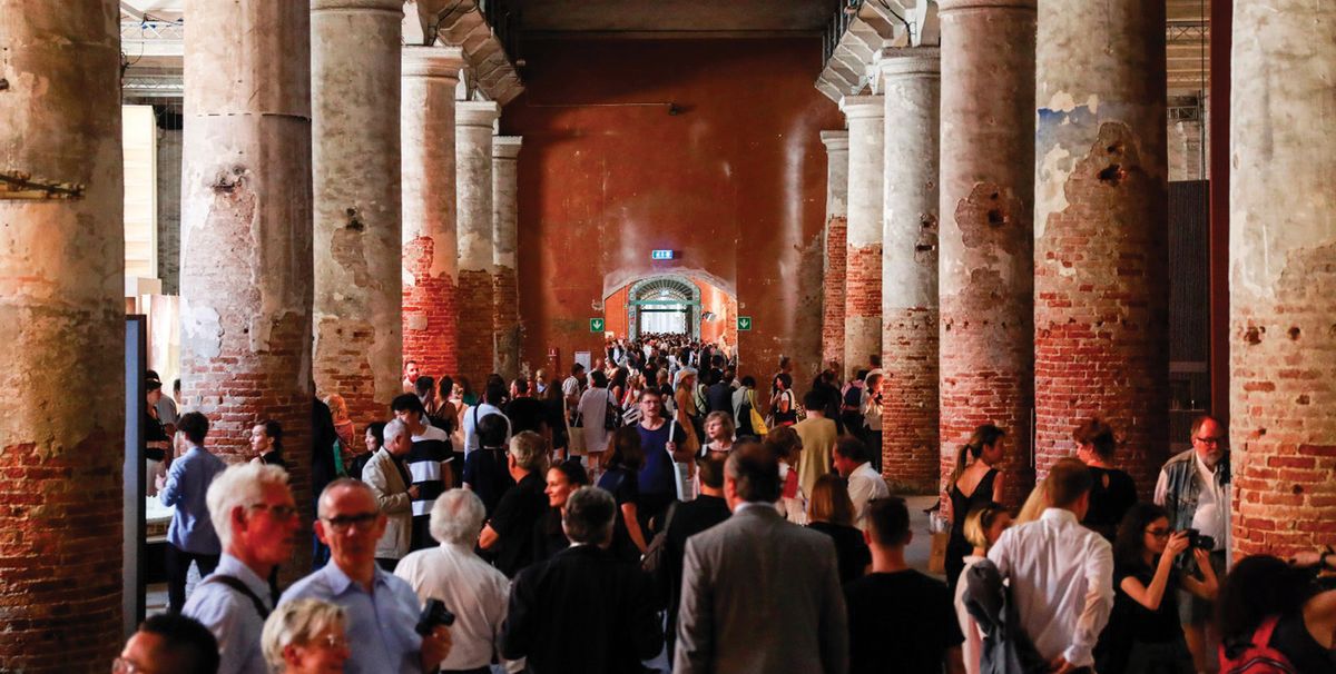 Crowds gather at the Venice Architectural Biennale, which opened last month and runs until November Foto Shop Professional di Jacopo Salvi