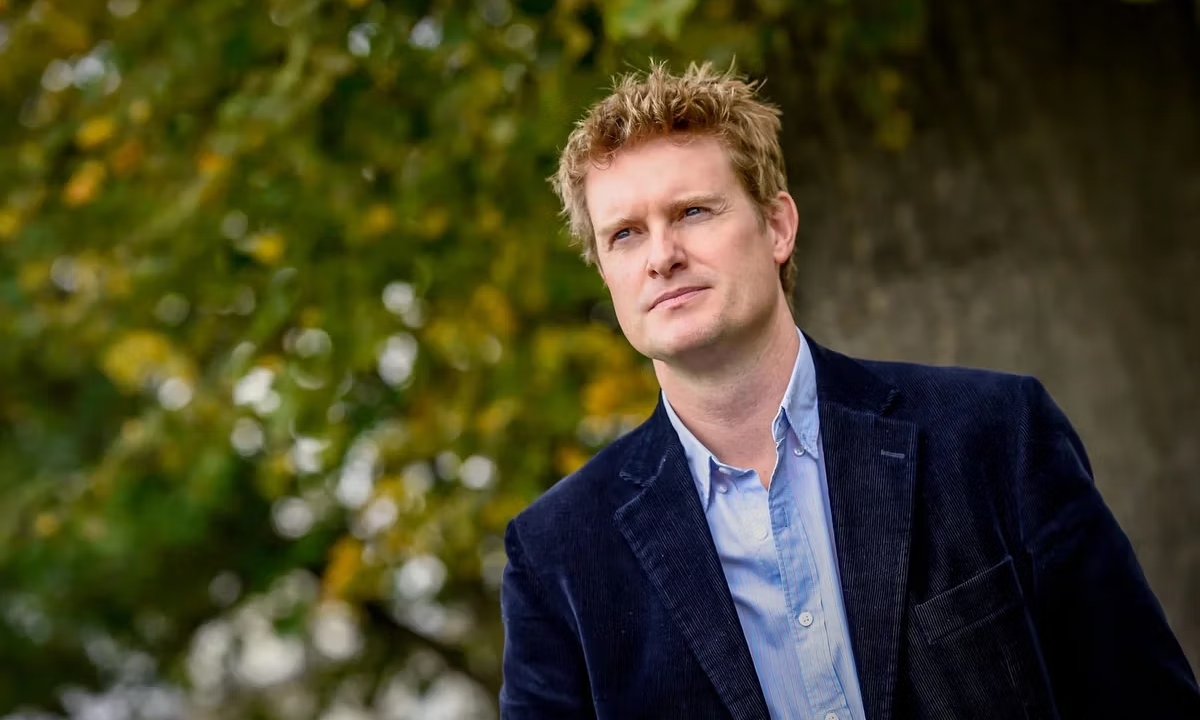 Arise Sir Tristram-V&A director is knighted in UK New Year Honours