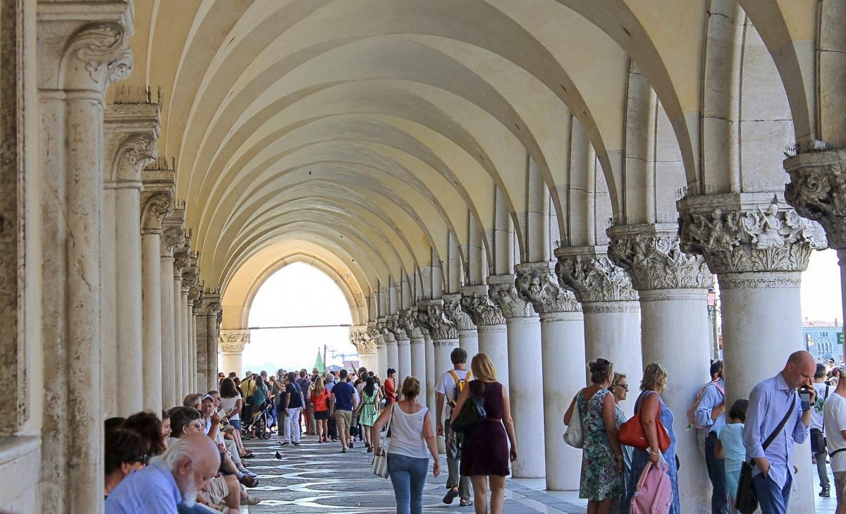 High temperatures have been recorded in recent weeks inside museums belonging in Venice Photo: imageBROKER.com / Alamy