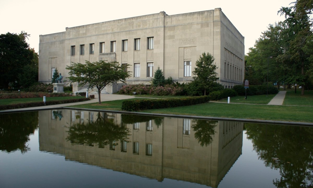 Member of museum theft ring that stole works by Warhol and Pollock sentenced to two years in prison – The Art Newspaper Member of museum theft ring that stole works by Warhol and Pollock sentenced to two years in prison – The Art Newspaper