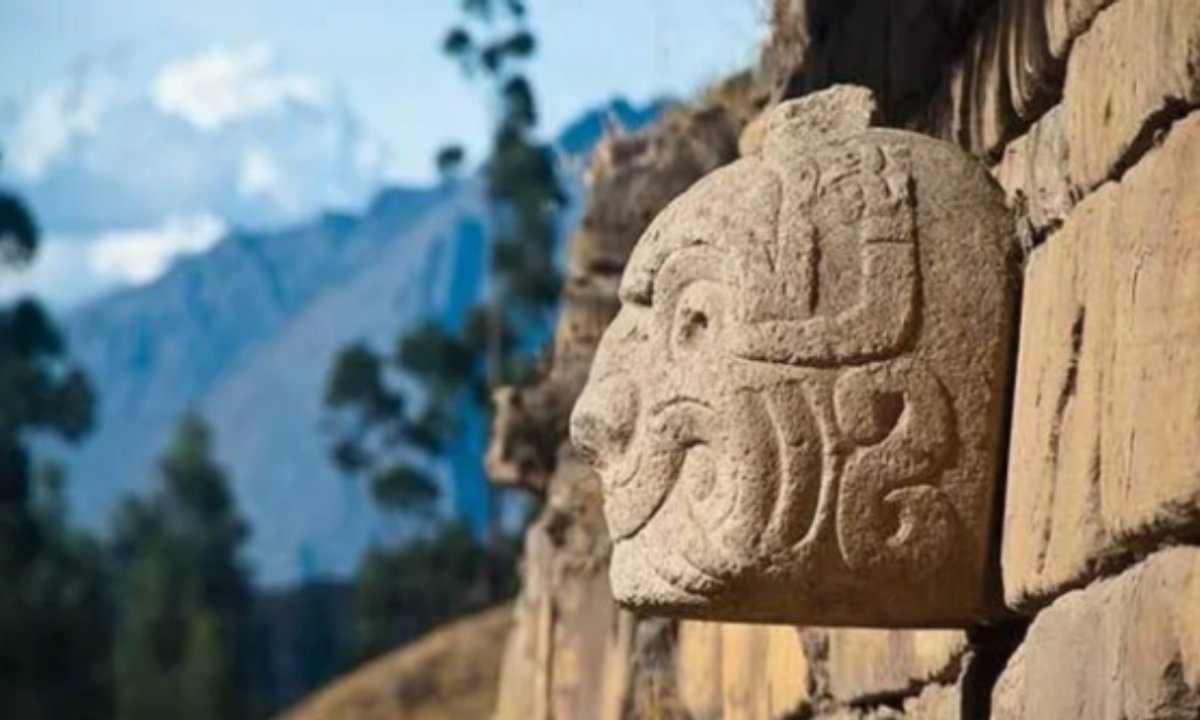 2,500-year-old bird bone tubes used to snort hallucinogens discovered in Peru