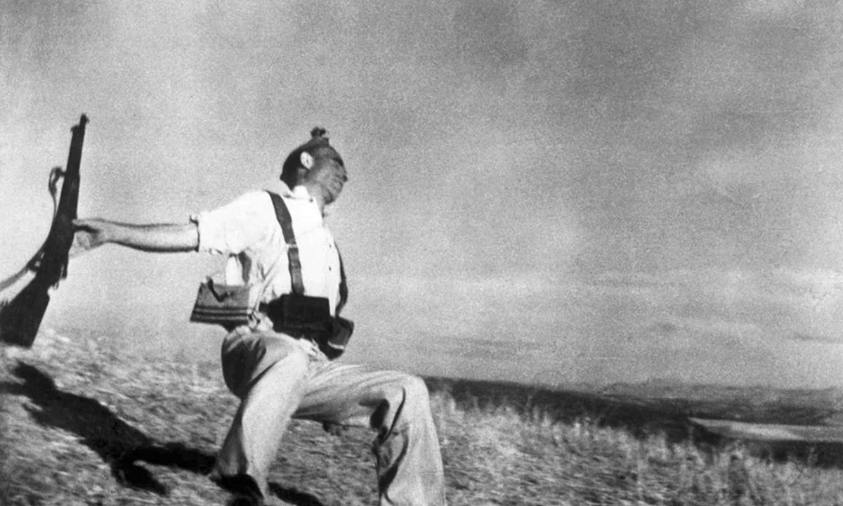 Robert Capa show at Mussolini’s villa sparks controversy Robert Capa show at Mussolini’s villa sparks controversy