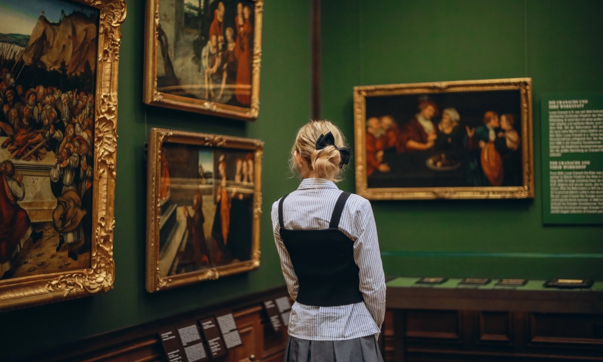 Comment | Want to truly read a painting? Forget the present, and focus on the past