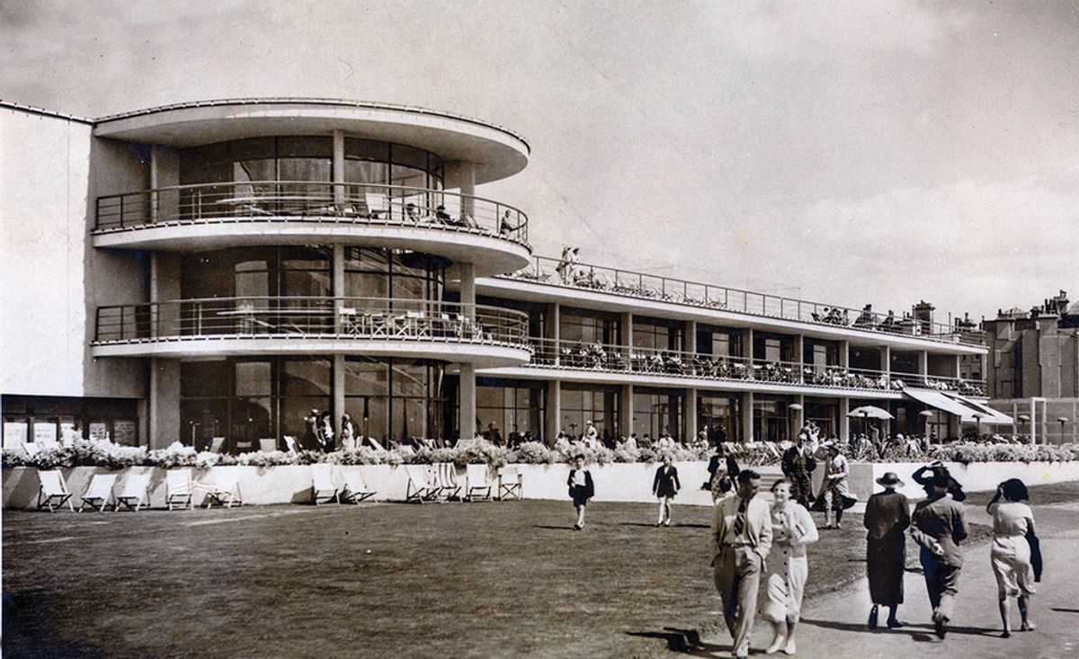 Gavin Stamp wrote sympathetically about Erich Mendelsohn and Serge Chermayeff’s De La Warr Pavilion in Bexhill-on-Sea, which was constructed in 1935