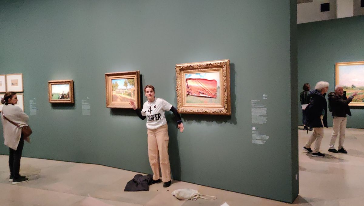 The Riposte Alimentaire protestor covered Monet’s painting with what the group described as “a nightmarish version of the same painting, representing a field of poppies in 2100”

Courtesy of Riposte Alimentaire (via X, formerly known as Twitter)