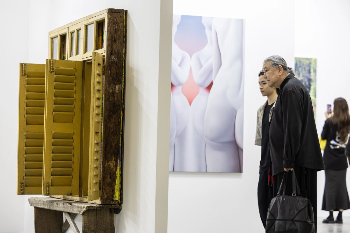 Visitors at the second edition of Art SG Singapore
Courtesy of Art SG