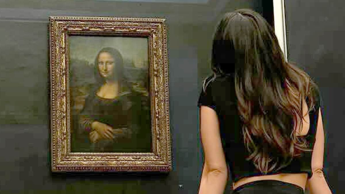 Kendall Jenner in the Louvre
credit: Kendall Jenner/Instagram