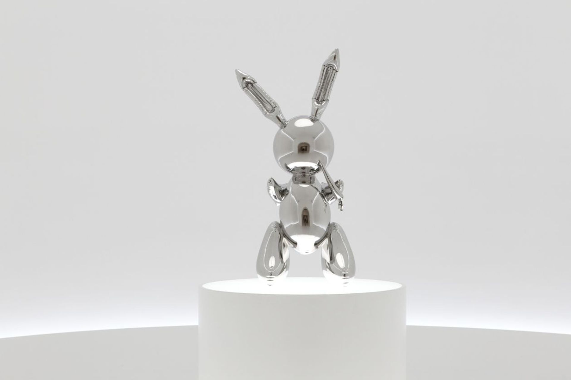 Rabbit hops to a record $91m at Christie's as Jeff Koons once again ...