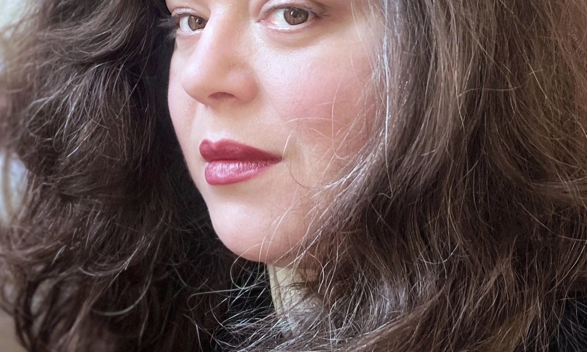 A brush with... Tai Shani-podcast