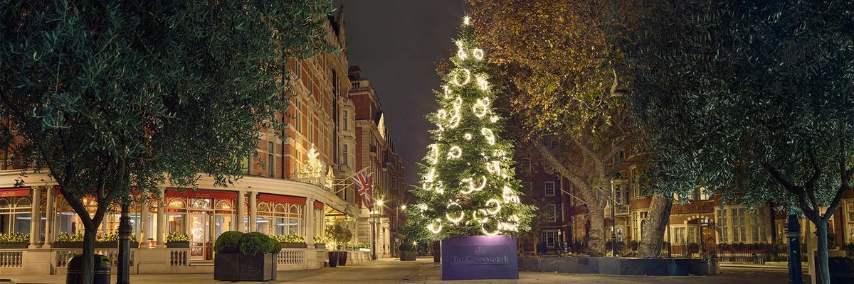 Rachel Whiteread's Christmas tree in London
courtesy: The Connaught