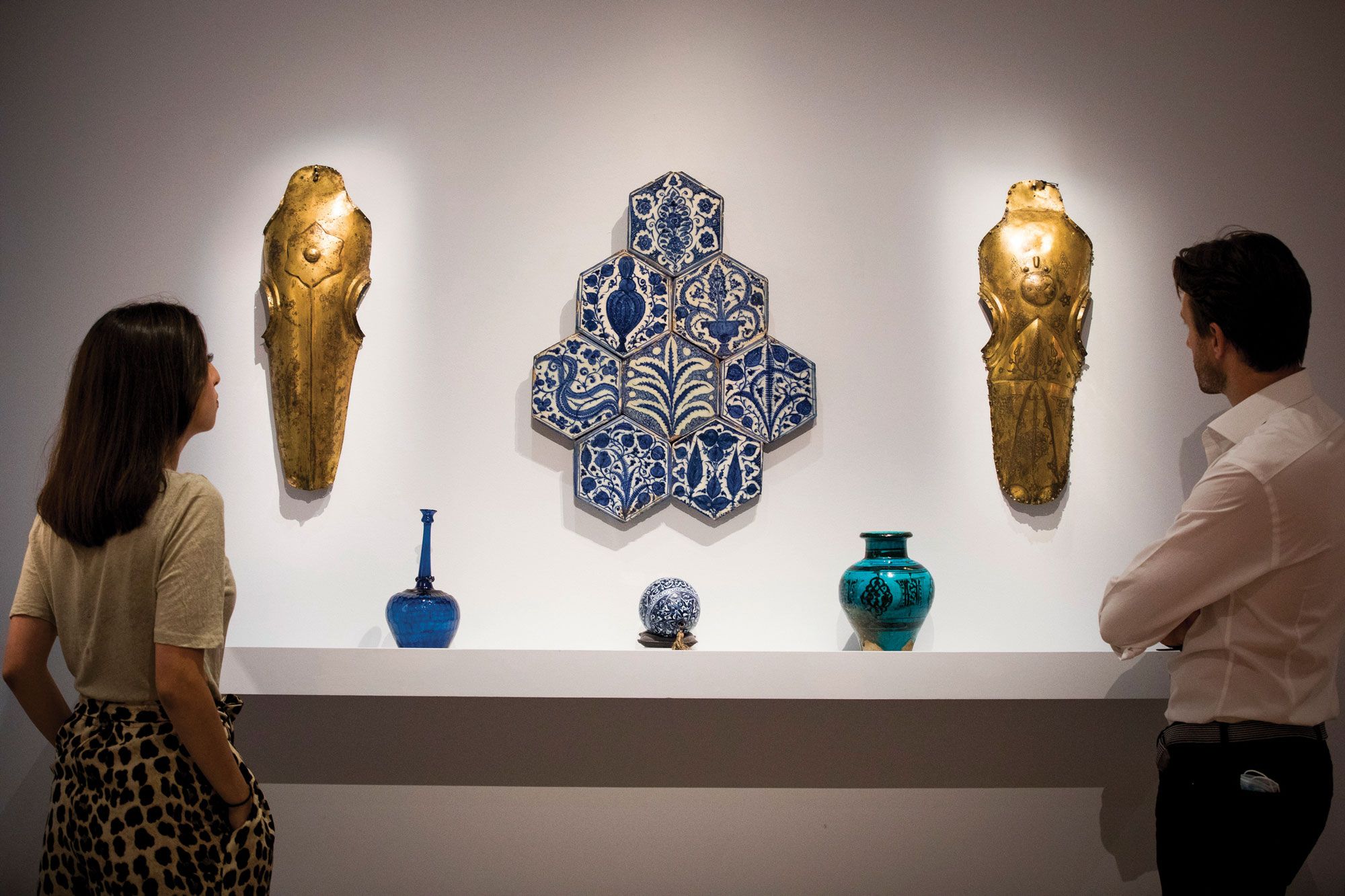 Sale of more than 250 works from Jerusalem s Islamic art museum