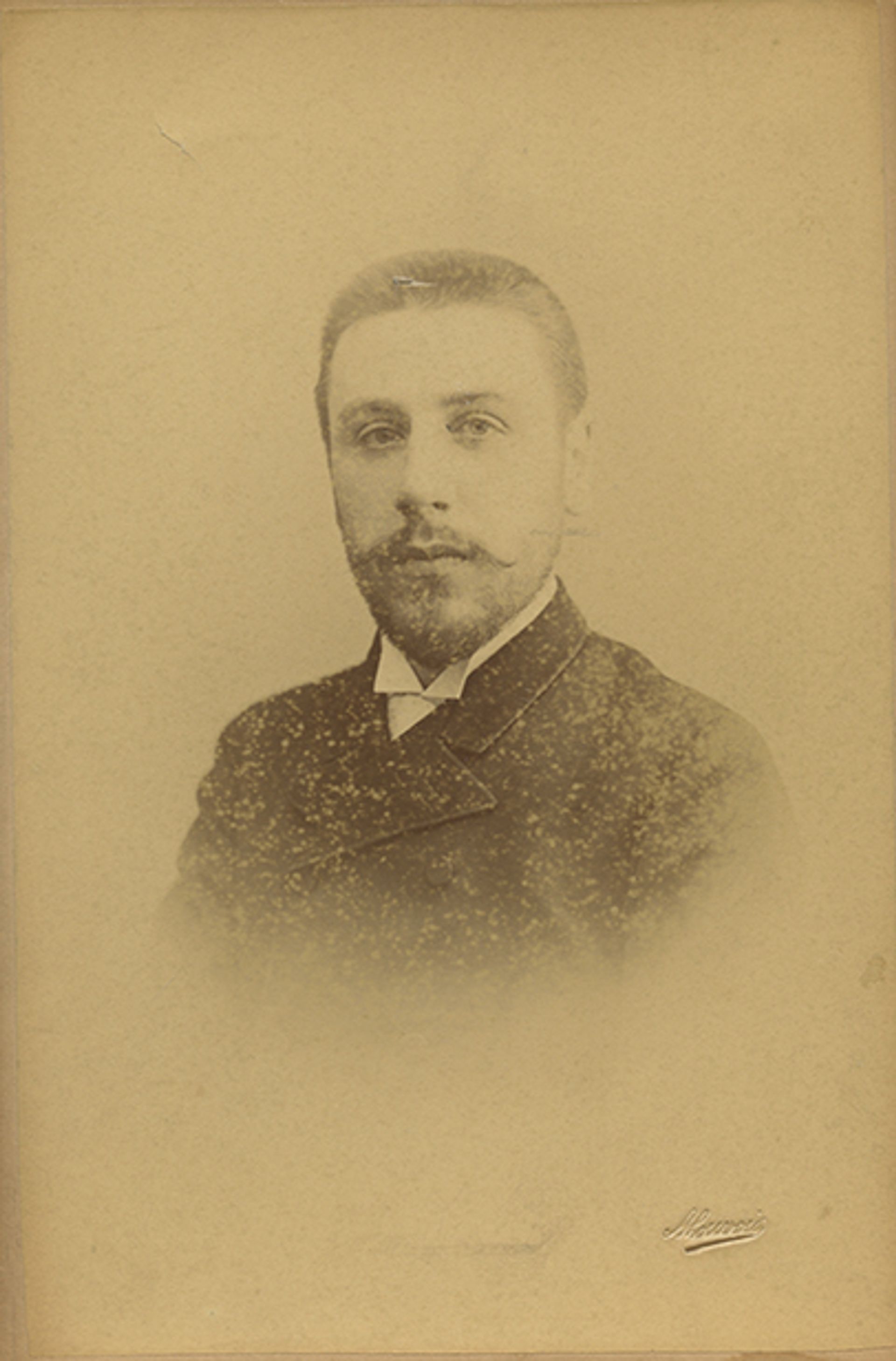 Photograph of Victor Horta (about 1880) © Hortamuseum Archives, Saint-Gilles