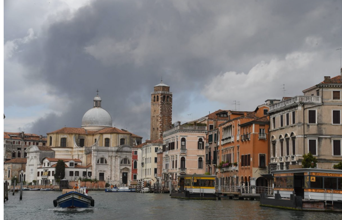 The plume of toxic smoke seen from Venice