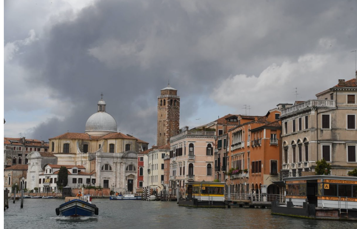 The plume of toxic smoke seen from Venice