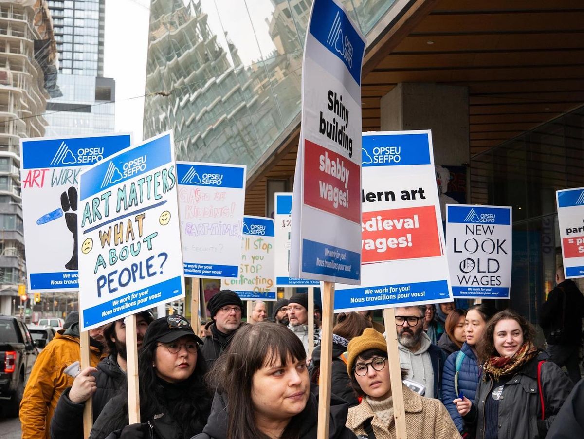 Striking workers and their supporters rally outside the Art Gallery of Ontario in Toronto on 26 March Ontario Public Service Employees Union, via Facebook