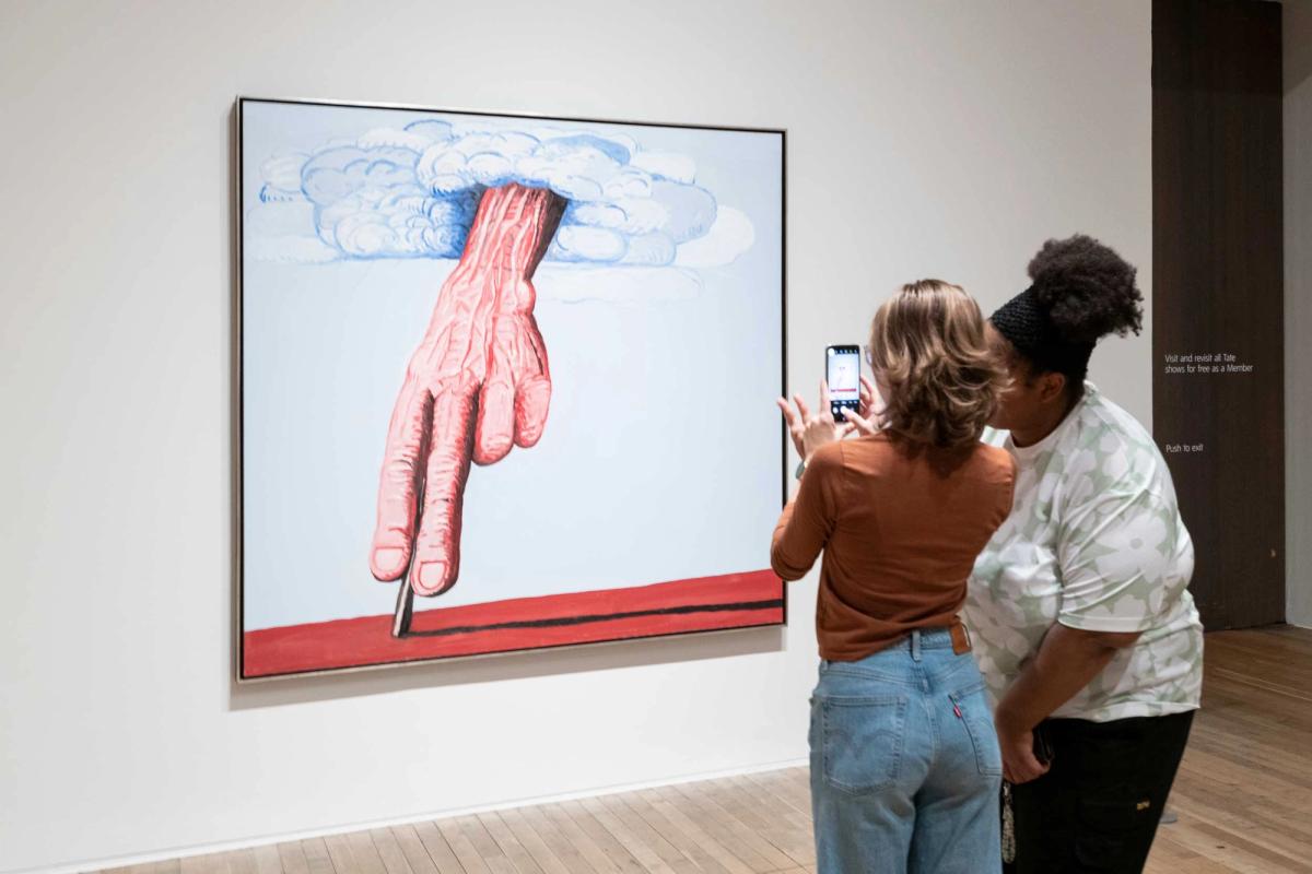 Visitors to the Philip Guston exhibition at Tate Modern (until 25 February) 
Photo: Larina Fernandes © Tate