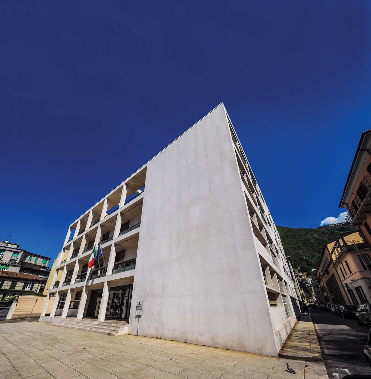 The Casa del Fascio was conceived as a symbol of the regime CLAUDIO DIVIZIA