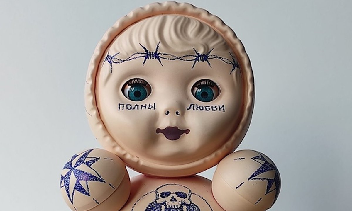 Russian artist charged with exhibiting ‘extremist imagery’ faces 4 years in jail Russian artist charged with exhibiting ‘extremist imagery’ faces 4 years in jail