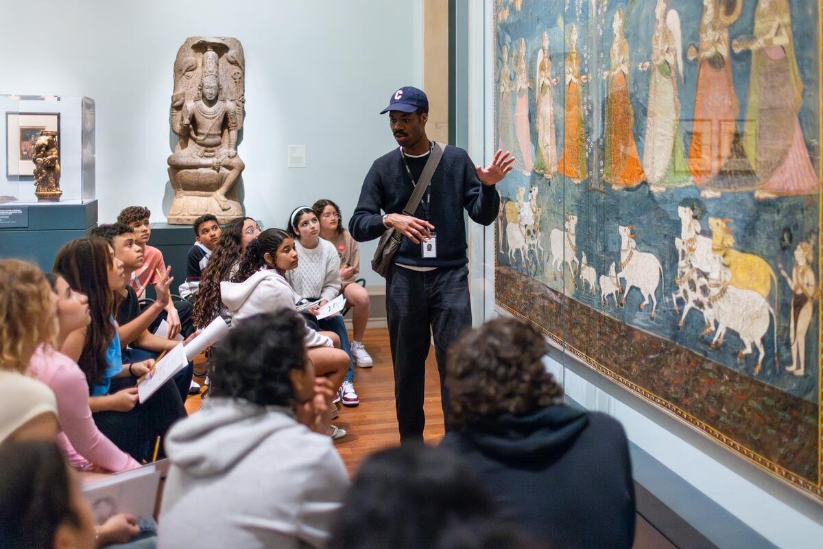 Students from Philadelphia take a tour of the Asian galleries at the Philadelphia Museum of Art Photo: Mark Stehle, courtesy Philadelphia Museum of Art
