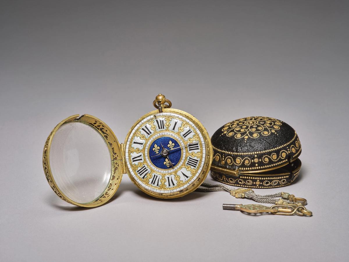 This 17th-century pocket watch was made in Paris, but inside is a gold-plated dragon inserted in China Palace Museum, Beijing