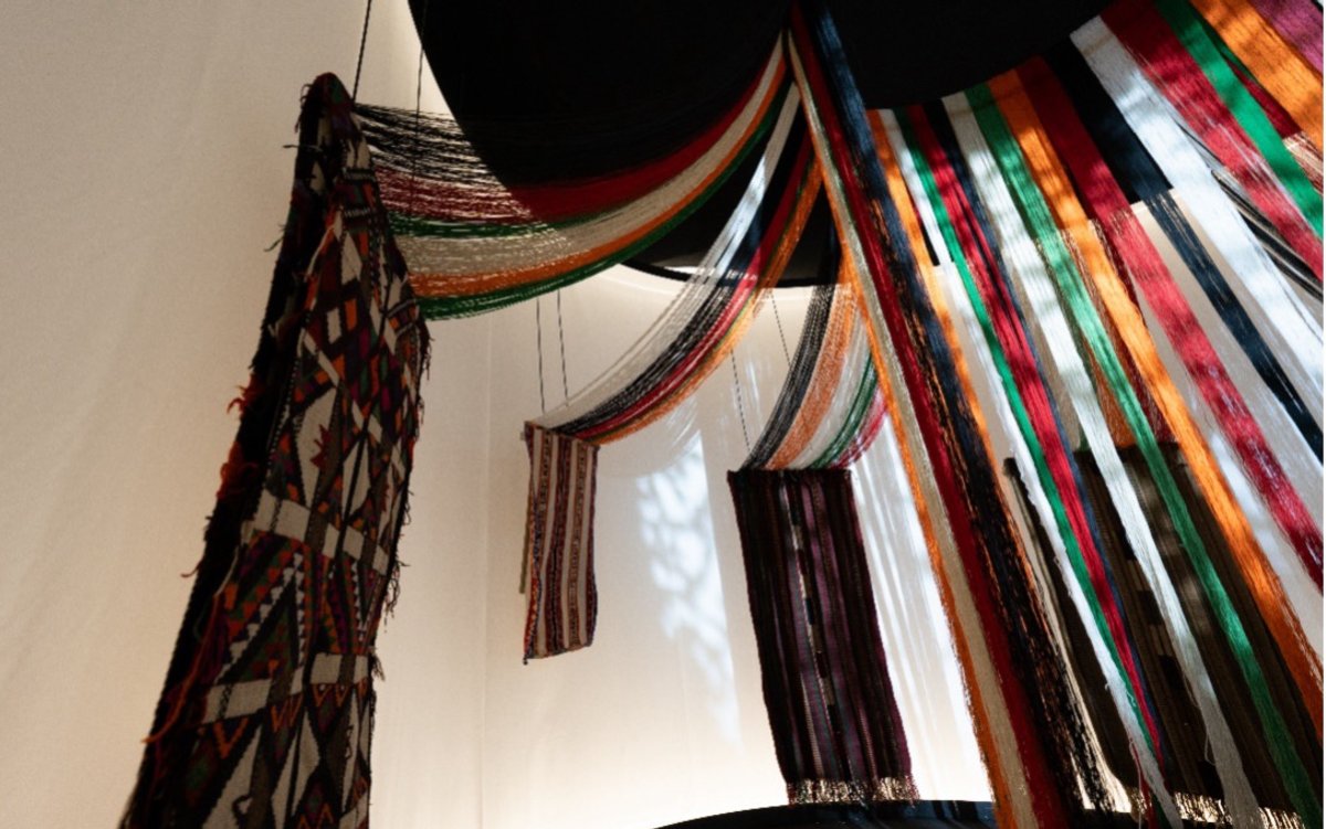 Contemporary artwork featuring Saudi handicrafts, showcased at Banan 2024 by the Saudi Ministry of Culture - Heritage Commission
Photo: Courtesy CDF