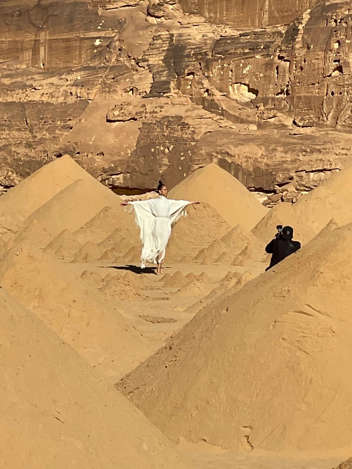 Alicia Keys loves Jim Denevan's work at Desert X AlUla
Gareth Harris