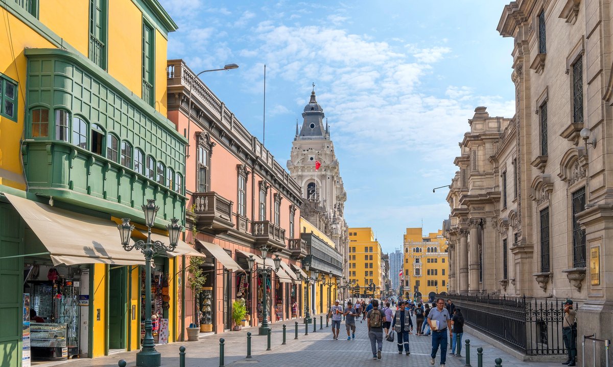 Lima's historic city centre to be restored after years of earthquake damage and abandonment
