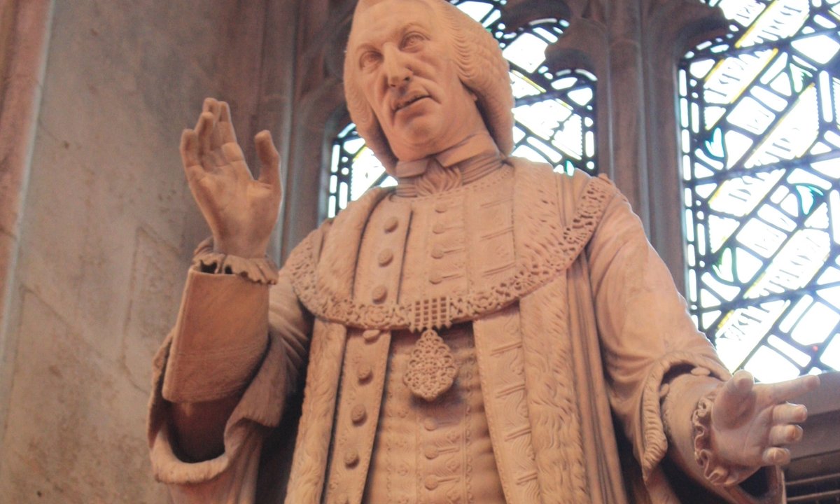 Controversial Monuments England Keep problematic monuments and ‘explain them’, UK government to tell ...