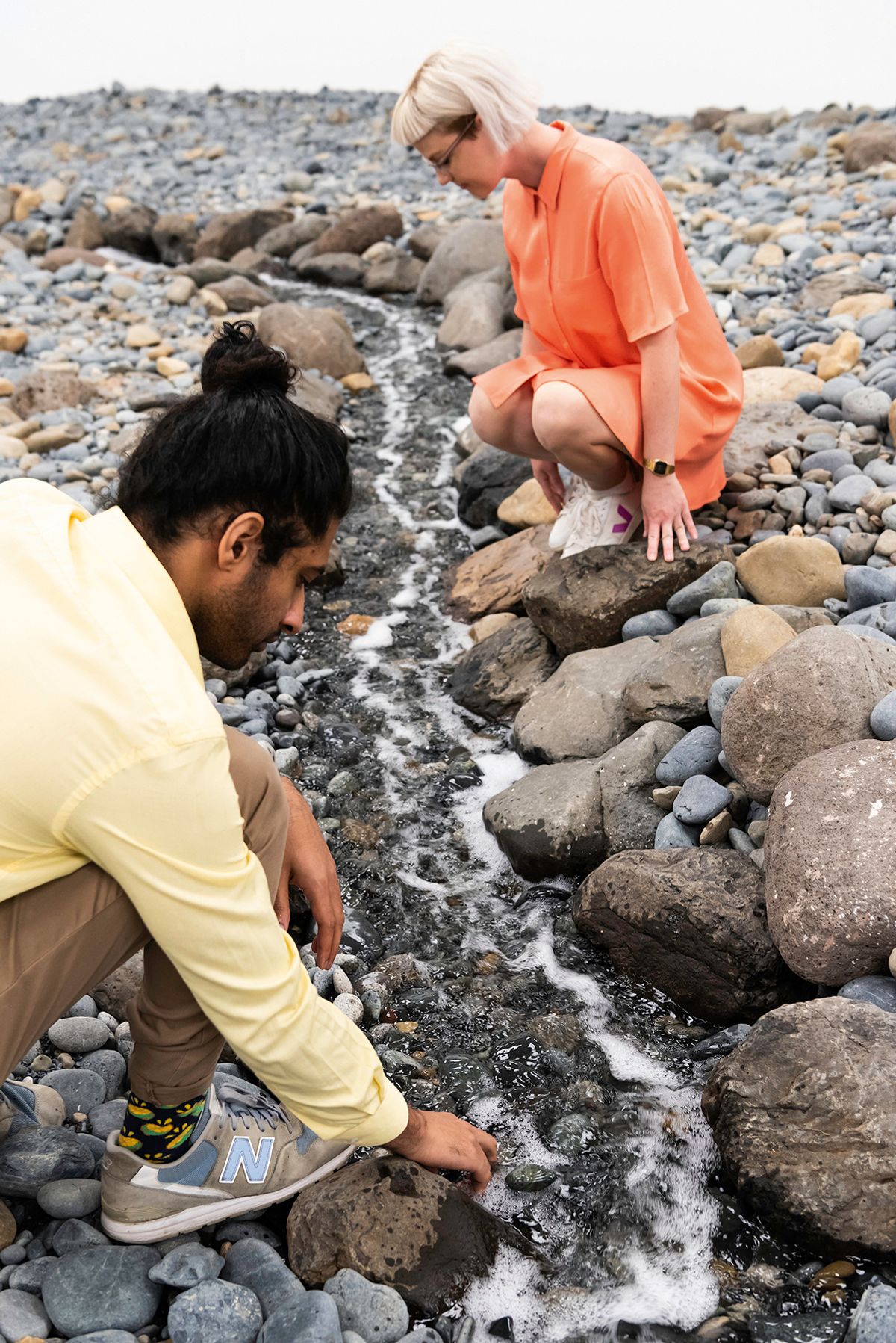 Olafur Eliasson's Riverbed (2014), currently on show at Queensland Art Gallery, recreates a flowing river inside the museum's walls, enabling visitors to connect to nature
Photo: Natasha Harth, © QAGOMA; © 2014 Olafur Eliasson