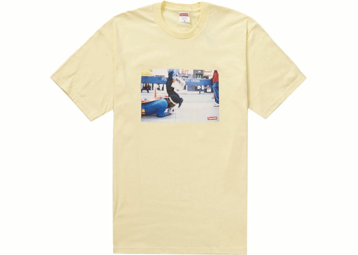 Supreme sacrifice: an image of Pope.L crawling through New York on a T-shirt from the trendy clothing brand Supreme

Courtesy Of The Artist And Mitchell-Innes & Nash