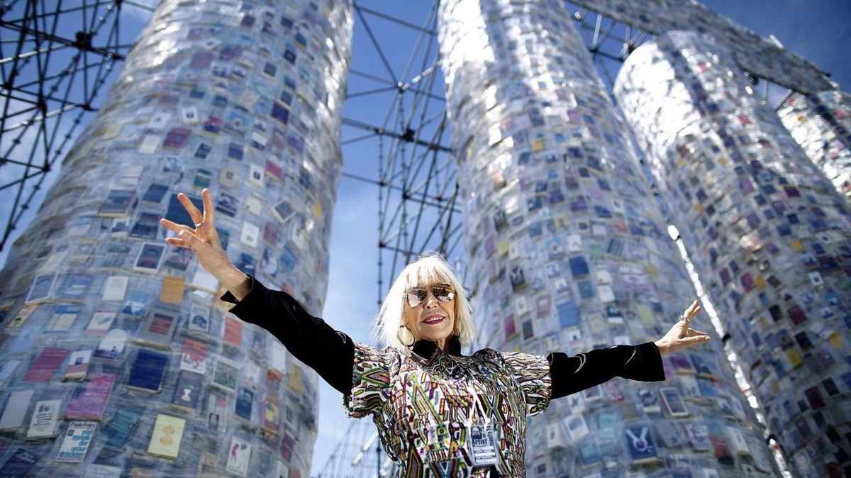 Marta Minujín in front of The Parthenon of Books in 2017 Photo: Ronny Hartmann; Marta Minujín archive