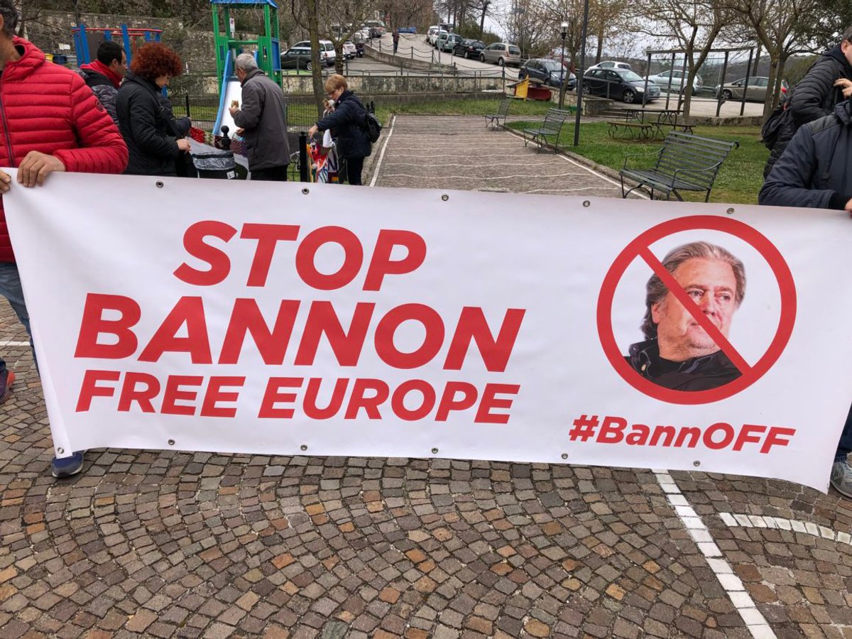 Protesters in Collepardo, Italy, protest against Steve Bannon and his initiative to create a populist academy in the Trisulti monastery © Giada Zampano