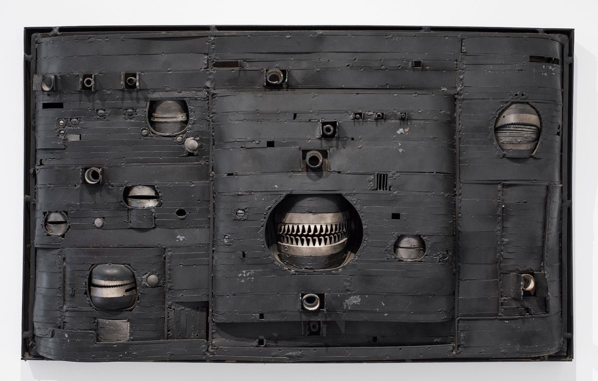Lee Bontecou, Untitled, 1963, private collection Courtesy of Michael Rosenfeld Gallery LLC, New York, New York