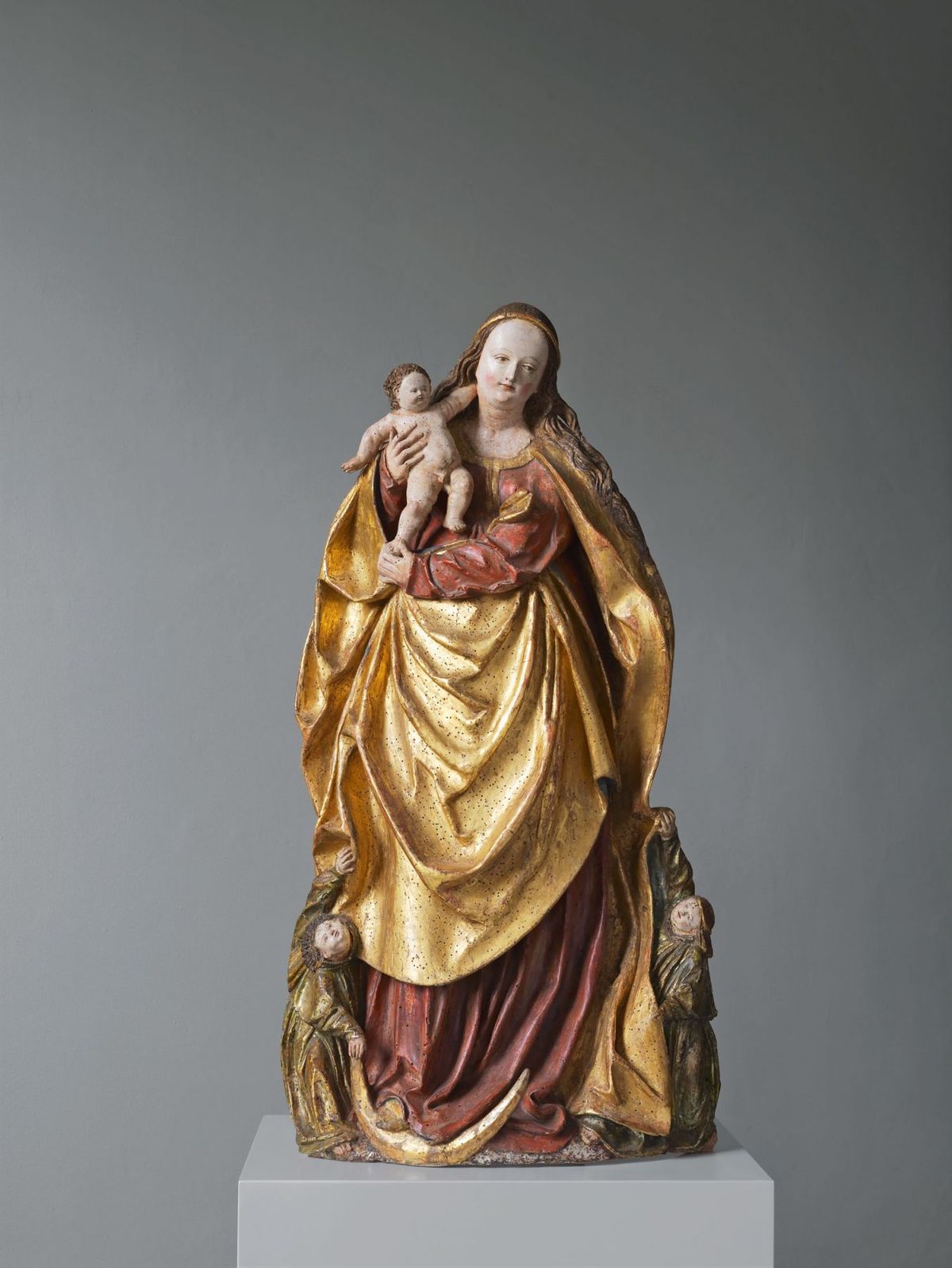 Virgin and Child with Angels from Lower Bavaria (around 1520) courtesy of Sam Fogg, London and Luhring Augustine, New York