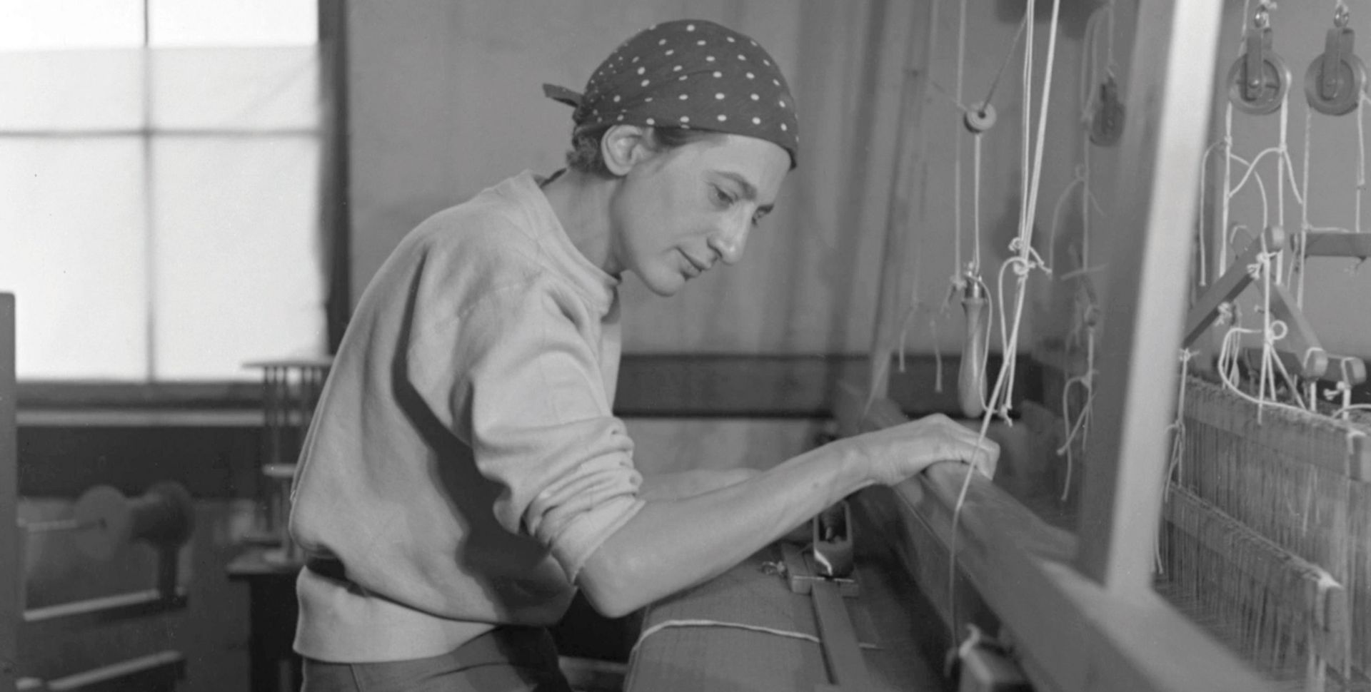 Anni Albers in 1937, at Black Mountain College, North Carolina (below); she had fled Nazi Germany four years earlier with her husband, Josef Albers: © The Josef and Anni Albers Foundation, 2018