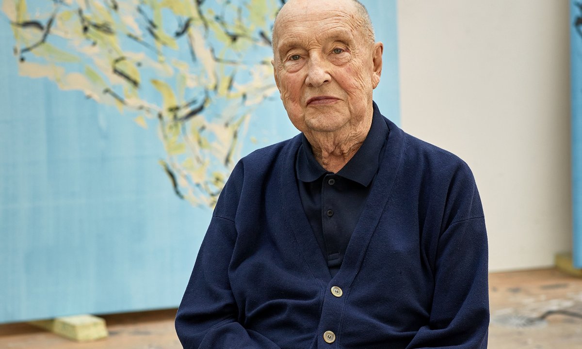 Georg Baselitz, German artist who turned figurative painting on its head, has died, aged 88